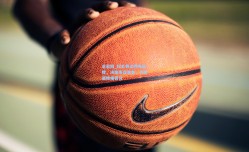 足彩网_科瓦奇谈乔布红牌，决策失误难免，代价是惨痛丢分