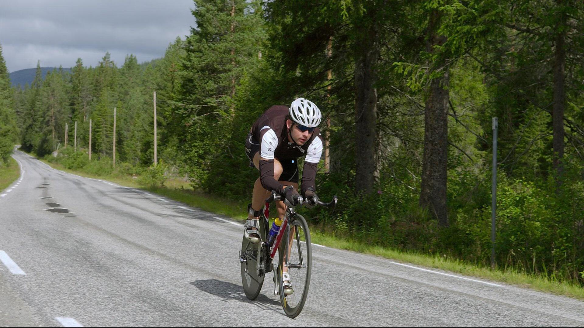 德国队全新耐克客场球衣设计揭晓,绿色与黑色交织的足球美学革命