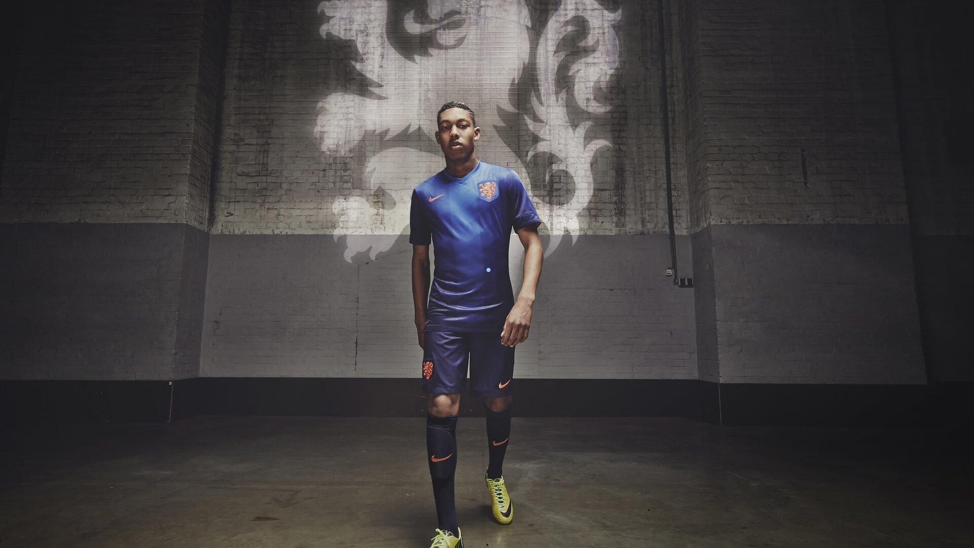 前巴萨体育总监否认与内格雷拉存在关联 坚称任内未同裁判交流